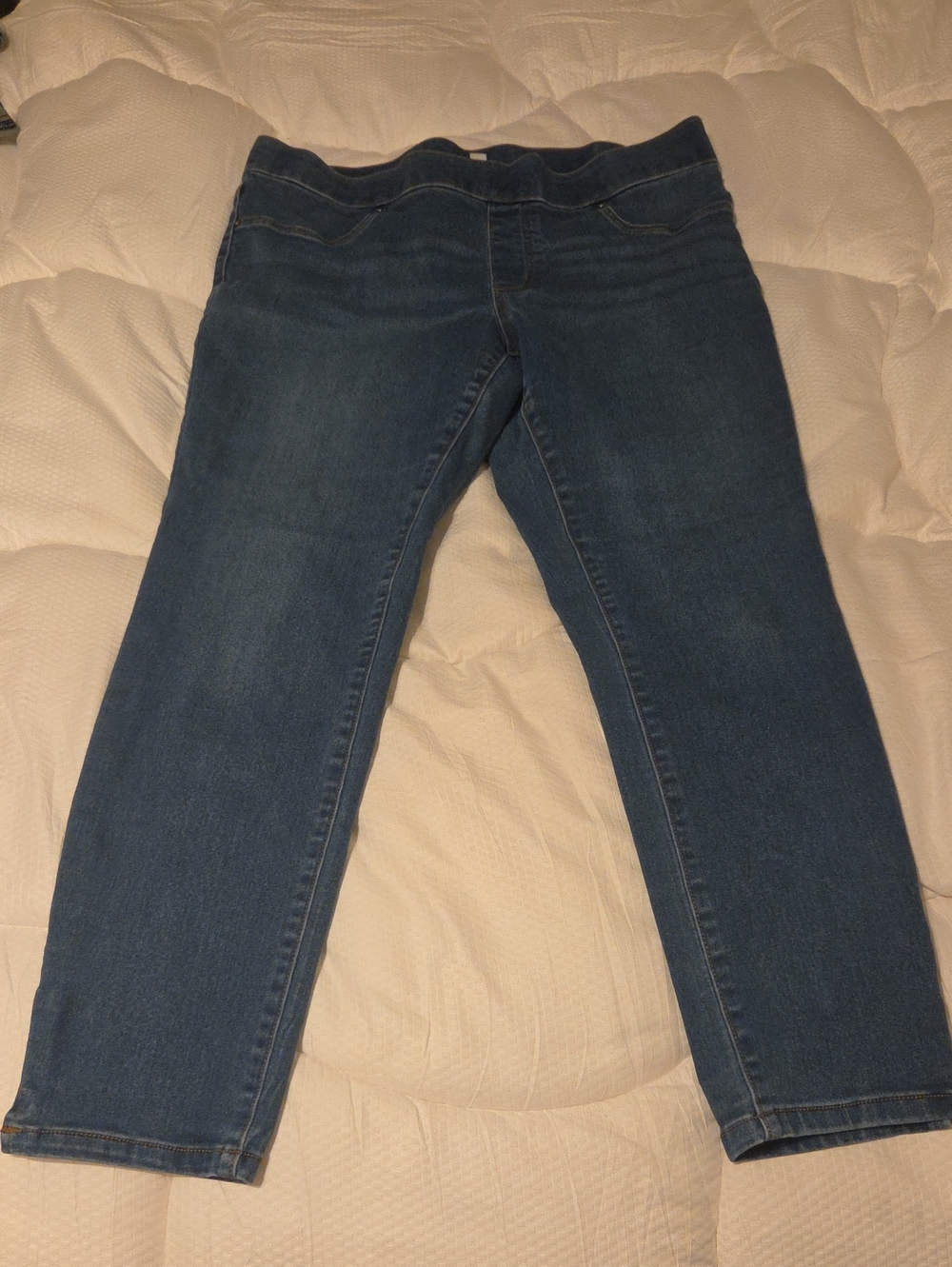 The Pioneer Woman Dark Blue Ankle Cropped Stretch Jeans